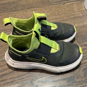 Nike Flex Plus sneaker, size 13C